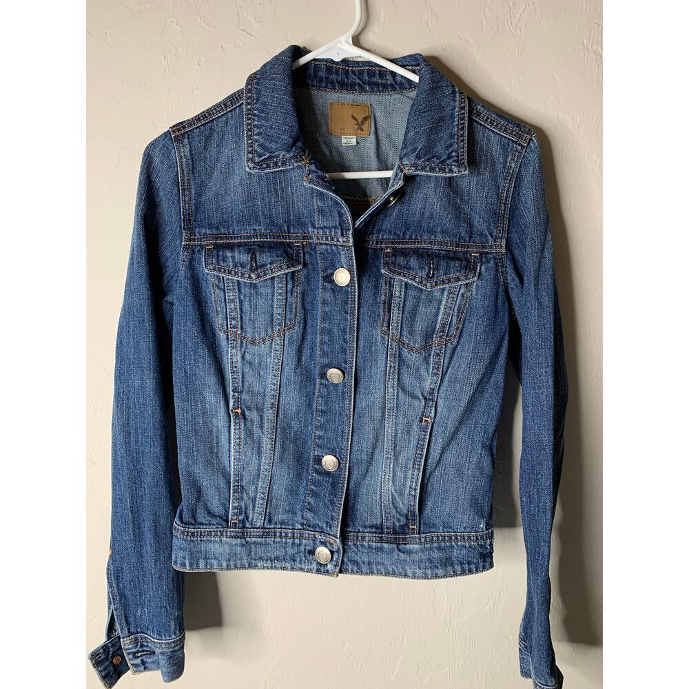 American Eagle Women's Denim Jean Jacket Size Small Petite Button Up